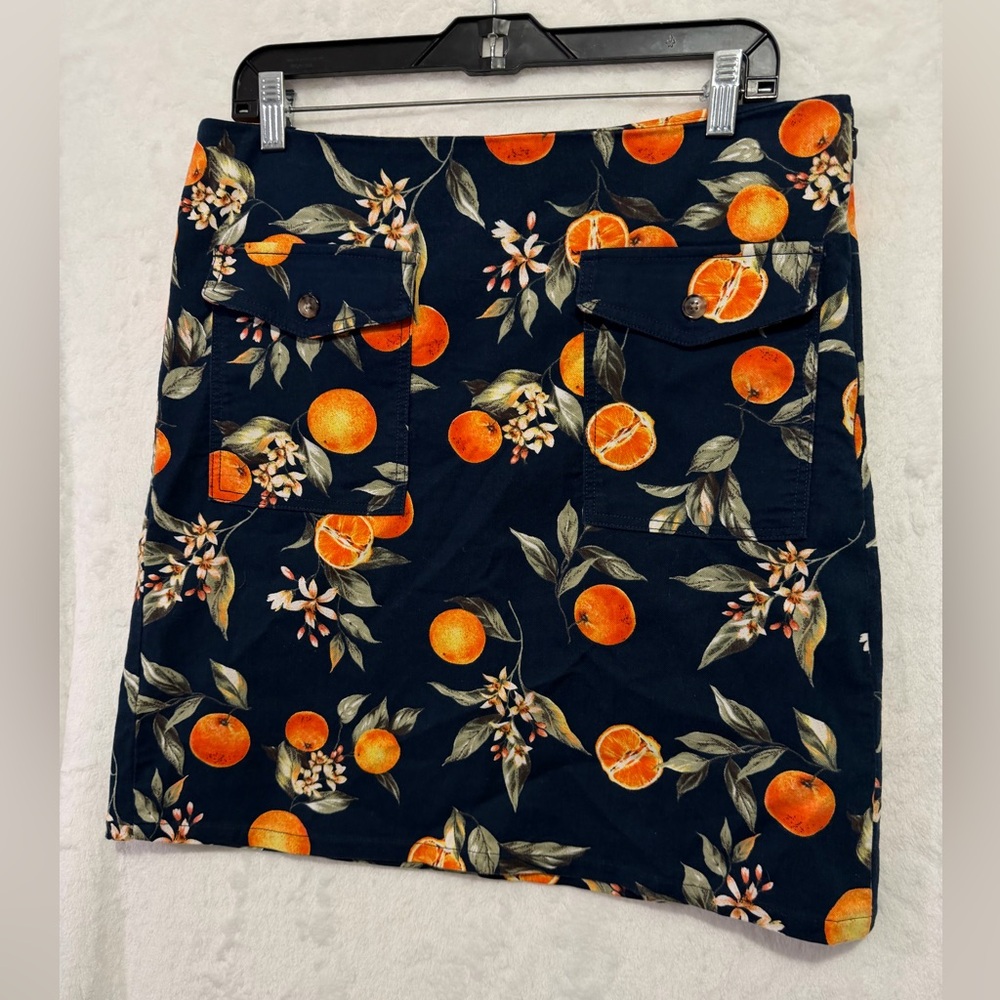 Loft Skirt Womens 12 Navy Blue Oranges Orange Fruit Coastal Beach Resort Casual - Picture 9 of 11
